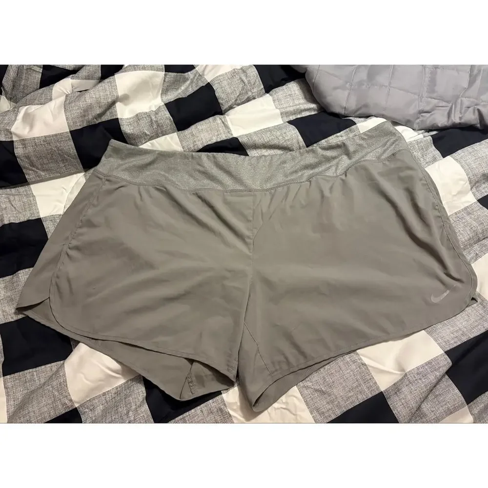 Women’s Nike Running Shorts Size 3XL